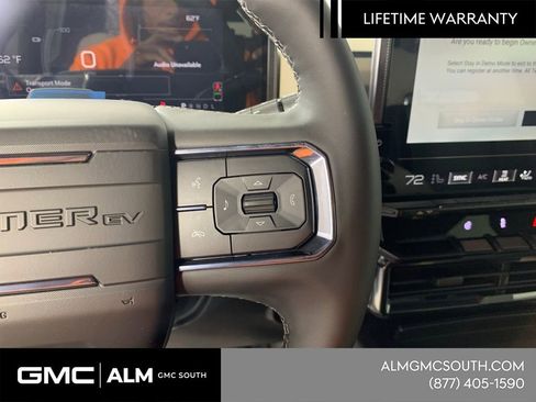 New 2026 GMC Hummer EV SUV AWD/4WD image 21