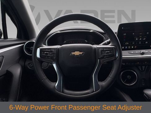 Used 2023 Chevrolet Blazer LT w/ LPO, Black Grille Bar Package AWD/4WD image 9