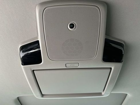 New 2026 Honda Odyssey Elite image 18