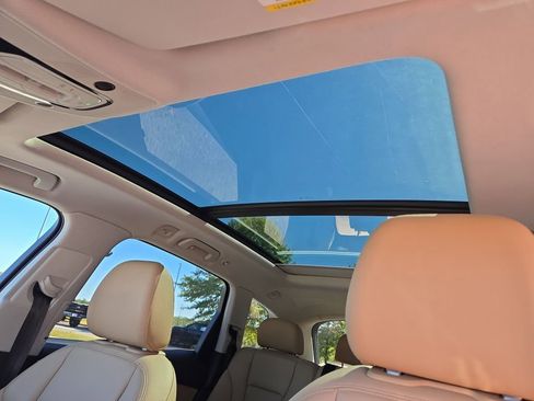 Used 2023 Audi Q7 Premium Plus image 22