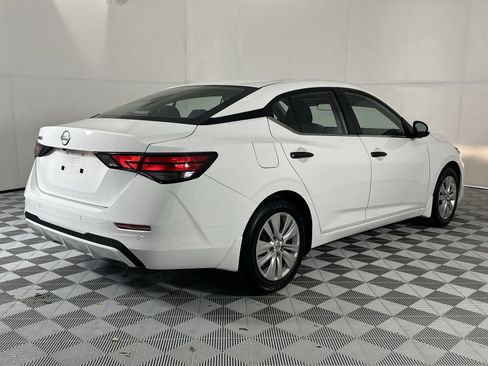 Certified 2025 Nissan Sentra S FWD image 8