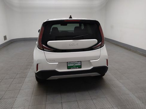 Used 2025 Kia Soul LX w/ LX Technology Package image 6
