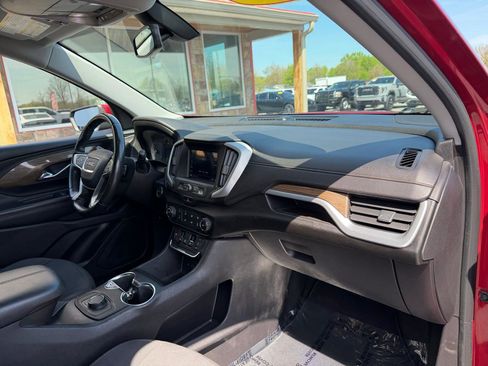 Used 2018 GMC Terrain SLE image 21