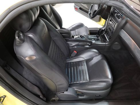 Used 2002 Ford Thunderbird RWD image 13