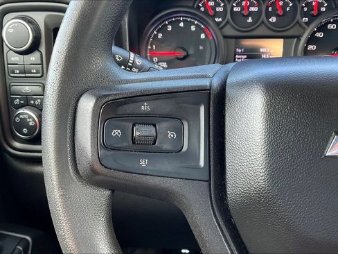 Used 2021 Chevrolet Silverado 1500 Custom Trail Boss AWD/4WD image 10