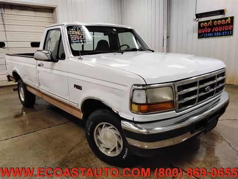 Used 1995 Ford F150 2WD Regular Cab image 1