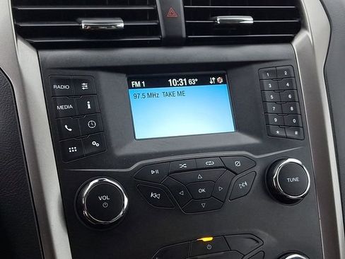 Used 2020 Ford Fusion S image 18