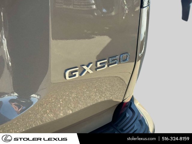 Used 2024 Lexus GX 550 AWD/4WD image 17
