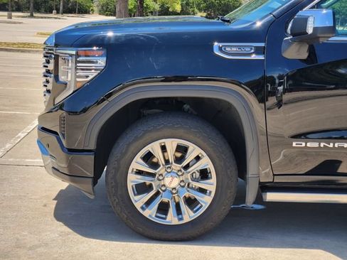 Used 2023 GMC Sierra 1500 Denali AWD/4WD image 8