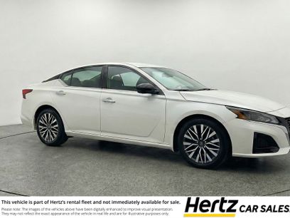 Used 2025 Nissan Altima 2.5 SV