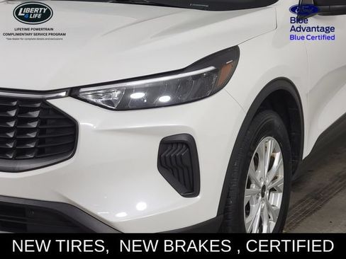 Certified 2023 Ford Escape Active AWD/4WD image 9