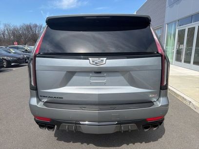 Used 2023 Cadillac Escalade V w/ LPO, ONYX Package