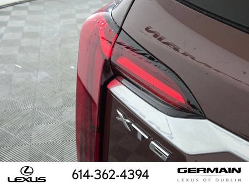 Used 2023 Cadillac XT6 Premium Luxury w/ Technology Package FWD image 15