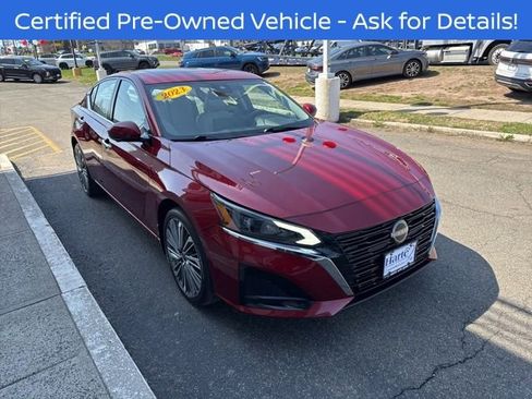 Used 2023 Nissan Altima 2.5 SL AWD/4WD image 2