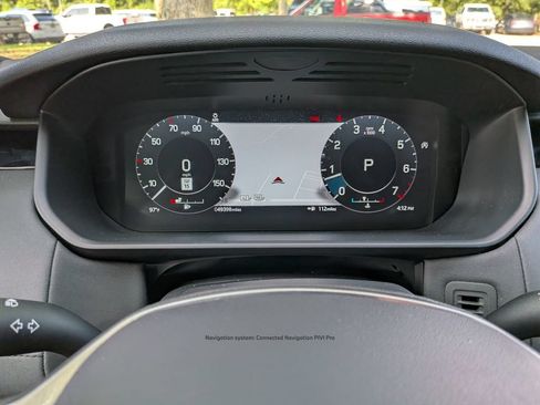 Used 2021 Land Rover Discovery S AWD/4WD image 19