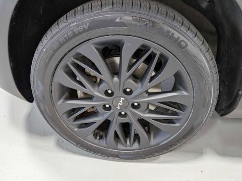 Certified 2023 Kia Seltos Nightfall Edition image 3