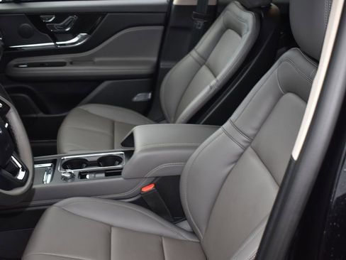 New 2026 Lincoln Corsair Grand Touring image 10