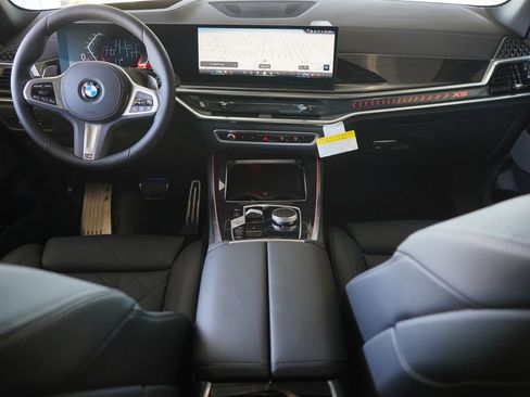 New 2026 BMW X5 xDrive40i w/ M Sport Package image 13