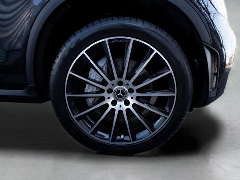 Used 2023 Mercedes-Benz GLC 300 4MATIC Coupe image 13