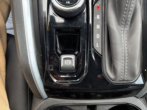 Used 2025 Chevrolet Colorado Trail Boss image 42