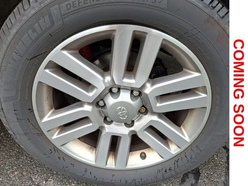 Used 2013 Toyota 4Runner Limited AWD/4WD image 9