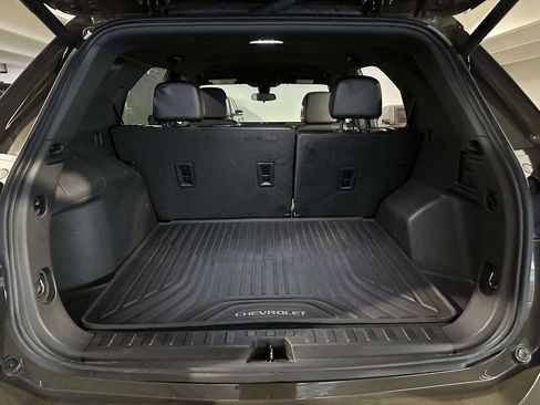 Used 2024 Chevrolet Equinox RS w/ LPO, Floor Liner Package AWD/4WD image 11