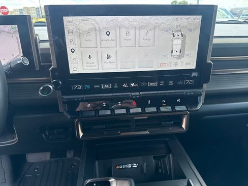 Used 2025 GMC Hummer EV 3X w/ Extreme Off-Road Package AWD/4WD image 20