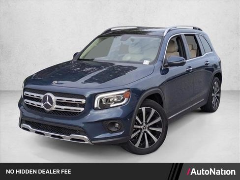 Used 2023 Mercedes-Benz GLB 250 image 1