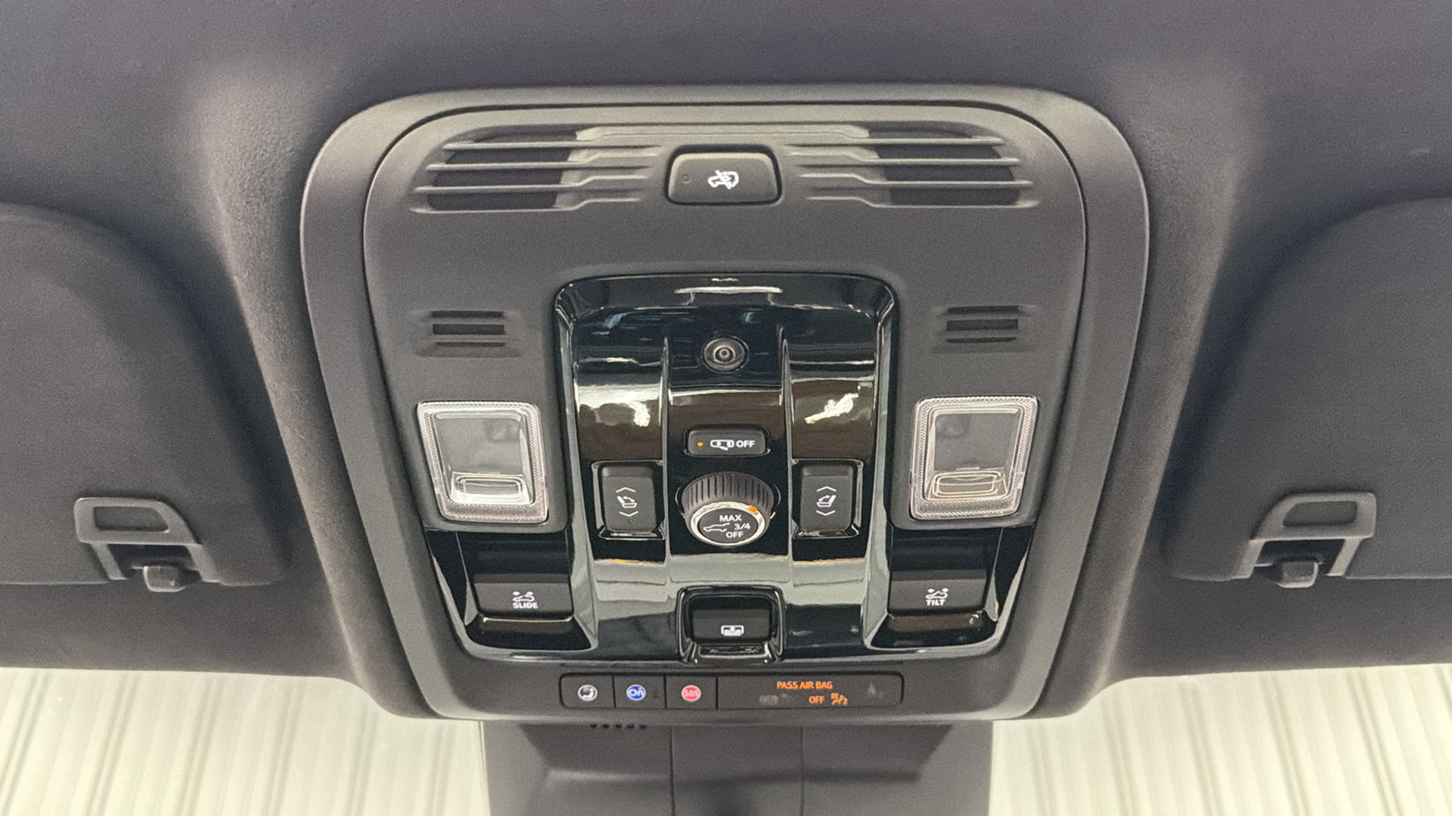 Used 2026 Cadillac Escalade Platinum Sport w/ LPO, ONYX Package AWD/4WD image 46