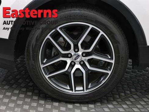 Used 2017 Ford Explorer Sport AWD/4WD image 33