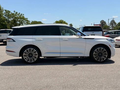 Used 2022 Lincoln Aviator Black Label w/ Dynamic Handling Package AWD/4WD image 10