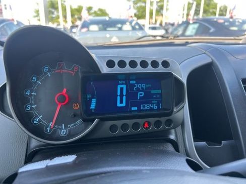 Used 2015 Chevrolet Sonic LT FWD image 1