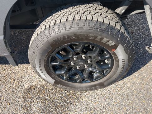 Used 2025 Ford F150 STX image 19