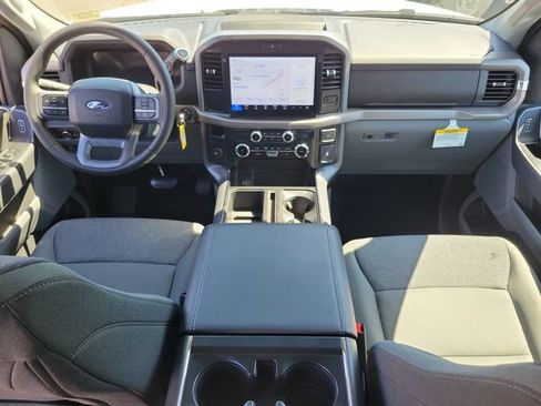 New 2026 Ford F150 XLT w/ XLT Chrome Appearance Package RWD image 13