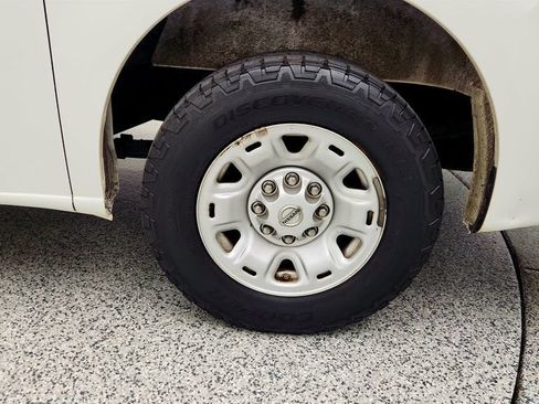 Used 2018 Nissan NV 1500 SV w/ Navigation Package image 9