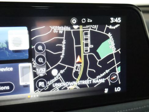 Used 2024 Nissan Ariya AWD image 35