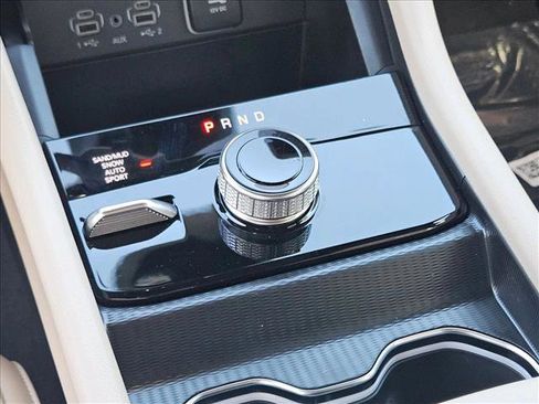 New 2026 Jeep Grand Cherokee L Limited AWD/4WD image 14