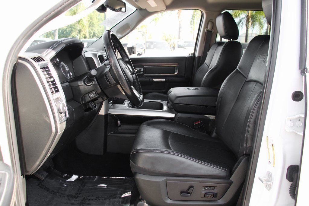Used 2018 RAM 3500 Laramie AWD/4WD image 18