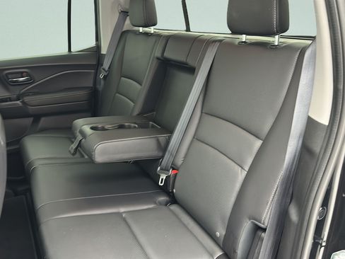 Used 2025 Honda Ridgeline RTL image 12