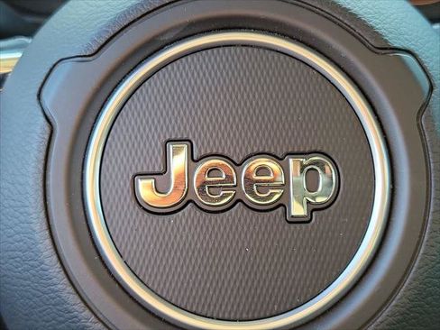 Certified 2026 Jeep Wrangler Unlimited Sahara AWD/4WD image 11