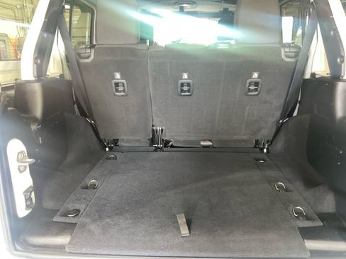 Used 2018 Jeep Wrangler Unlimited Sport S AWD/4WD image 20