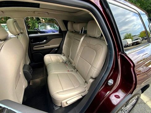 Used 2020 Lincoln Corsair Reserve w/ Elements Package image 17