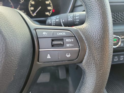 Used 2025 Honda CR-V EX image 19