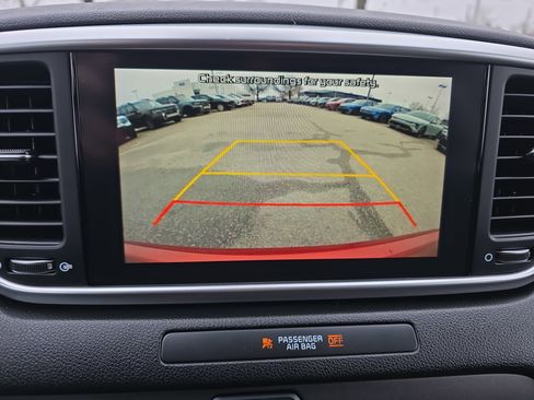 Used 2022 Kia Sportage Nightfall Edition image 24