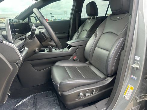 Used 2024 Cadillac XT4 Sport FWD image 15