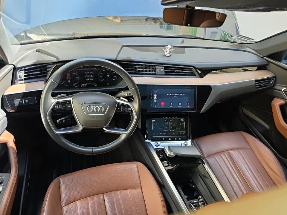Used 2024 Audi Q8 e-tron Premium Plus AWD/4WD image 7