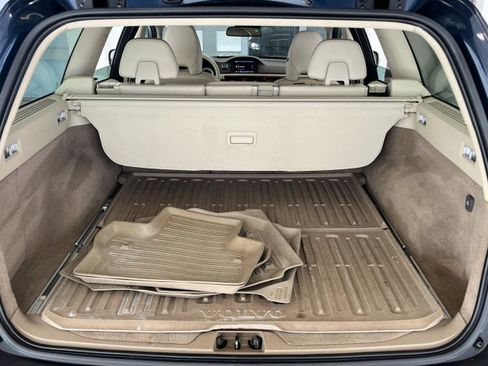 Used 2013 Volvo XC70 T6 image 38