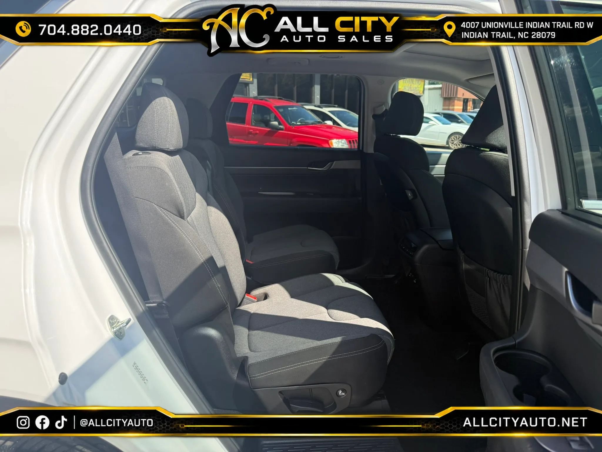 Used 2021 Hyundai Palisade SEL w/ Convenience Package FWD image 27