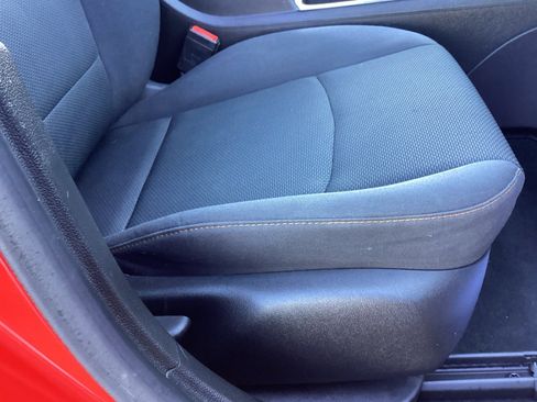 Used 2019 Chevrolet Cruze LS w/ LS Convenience Package image 17