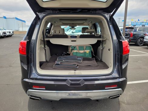 Used 2018 GMC Acadia Denali w/ Technology Package FWD image 28